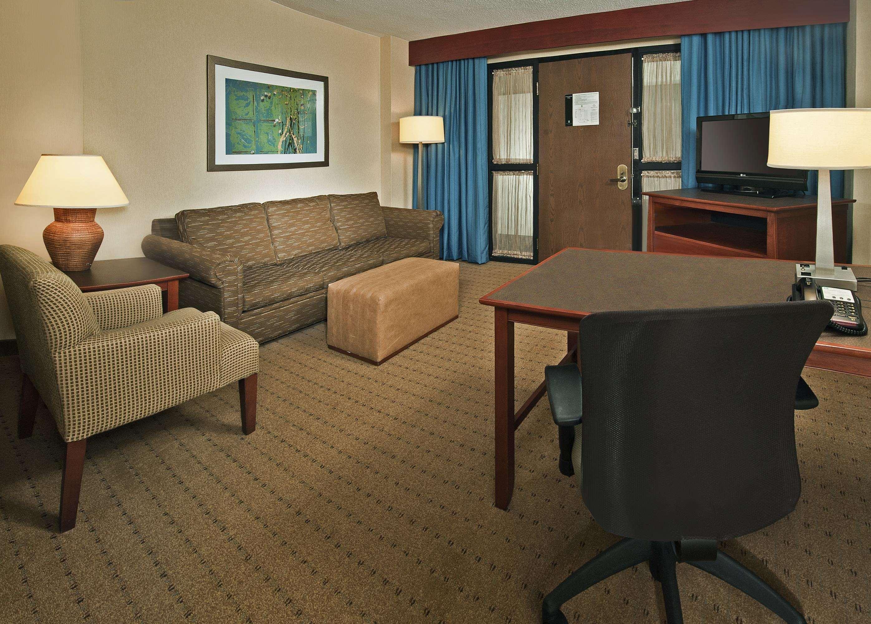 Embassy Suites Baltimore - North/Hunt Valley Δωμάτιο φωτογραφία