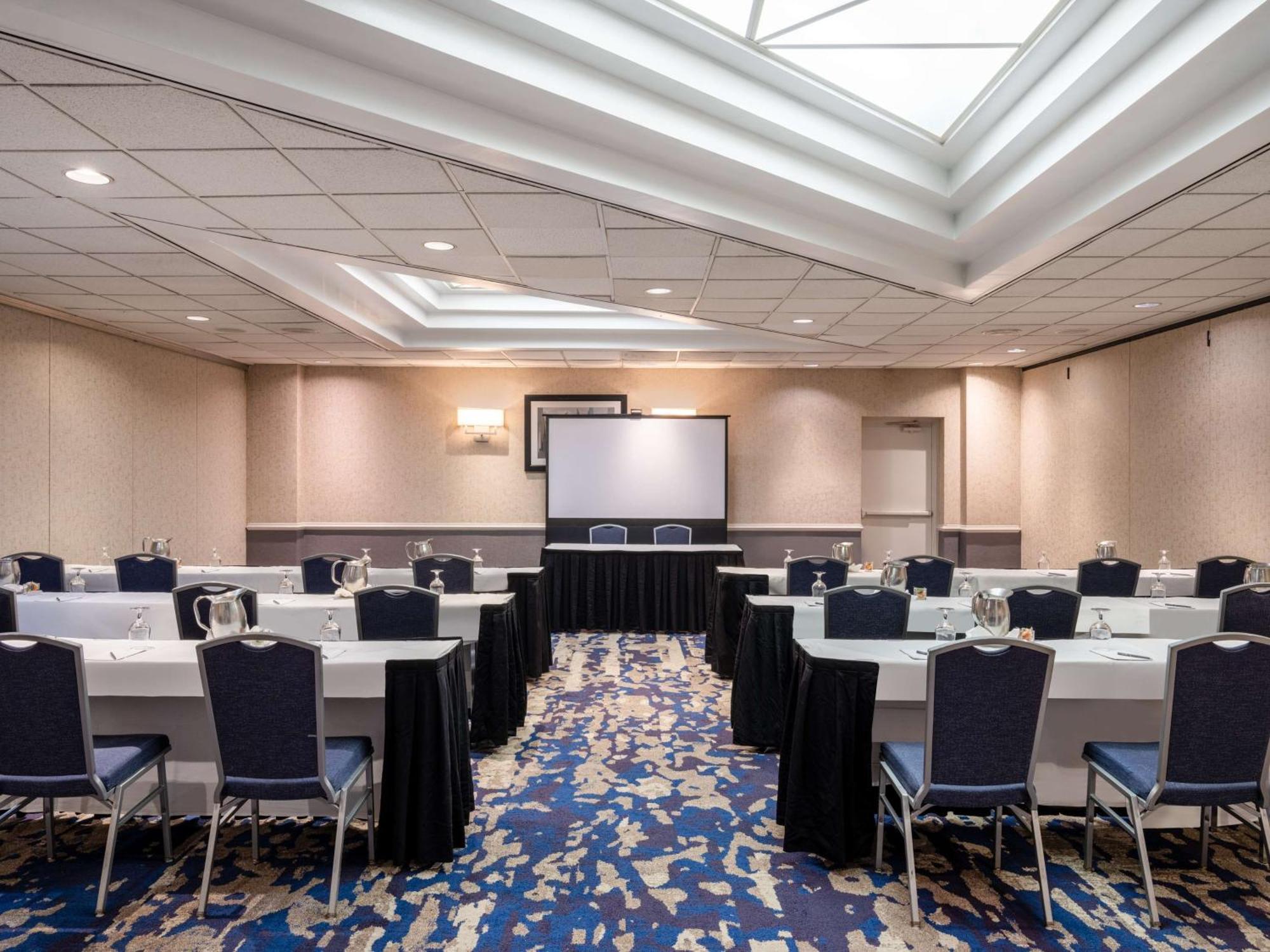 Embassy Suites Baltimore - North/Hunt Valley Εξωτερικό φωτογραφία