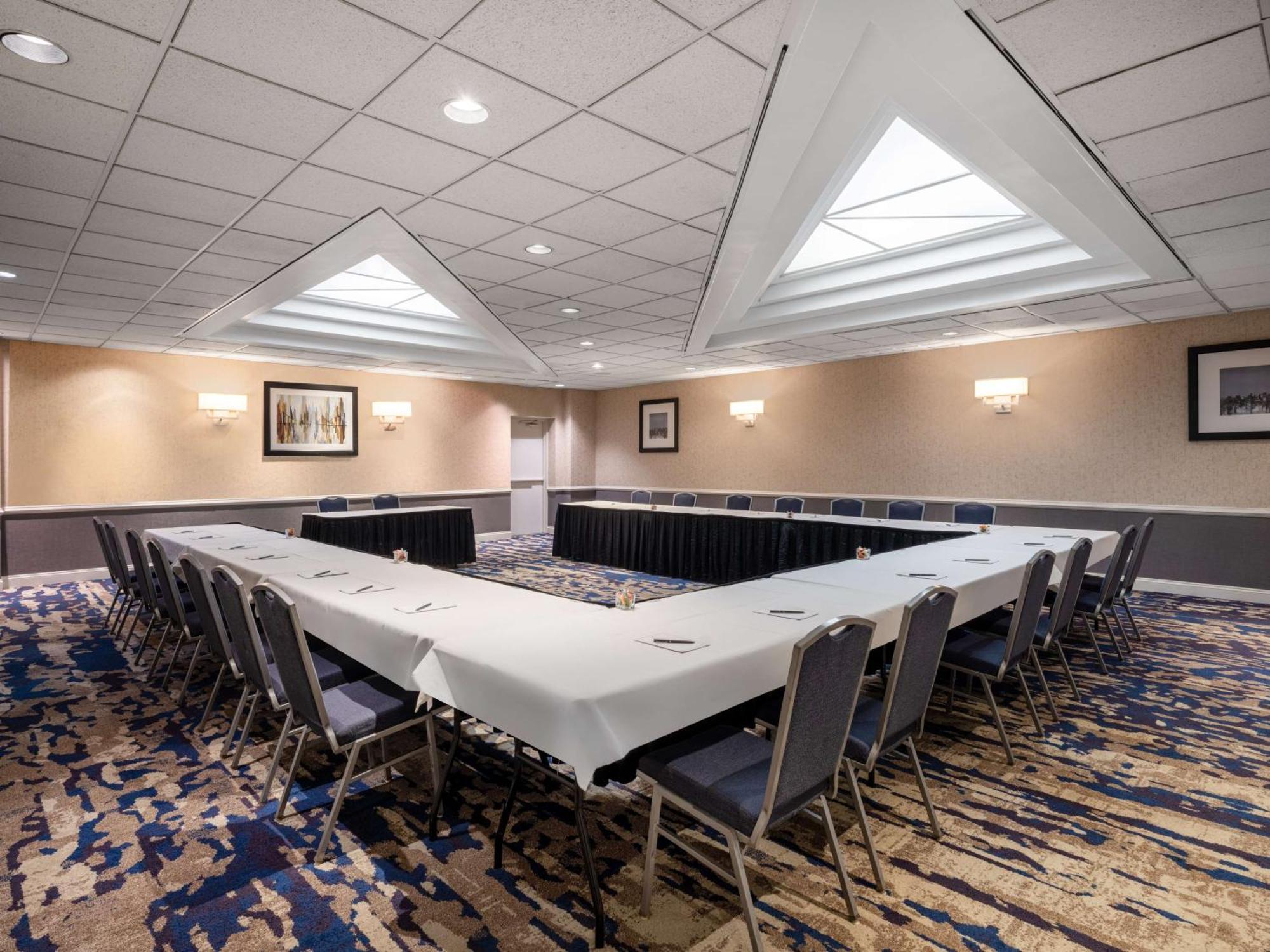 Embassy Suites Baltimore - North/Hunt Valley Εξωτερικό φωτογραφία
